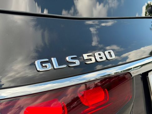 Used 2026 Mercedes-Benz GLS 580 4MATIC image 27