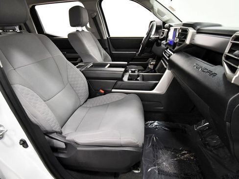 Used 2023 Toyota Tundra SR5 AWD/4WD image 18