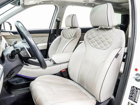 Used 2022 Hyundai Palisade Calligraphy image 40