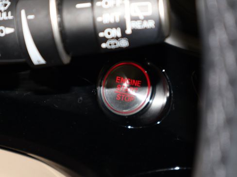 Certified 2023 Acura MDX SH-AWD w/ Technology Package image 24