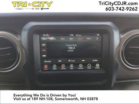 Used 2020 Jeep Gladiator Sport w/ Quick Order Package 24S image 24