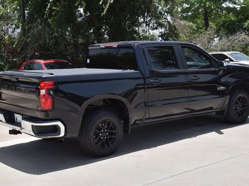 Used 2021 Chevrolet Silverado 1500 LT w/ LPO, Dark Essentials Package RWD image 7