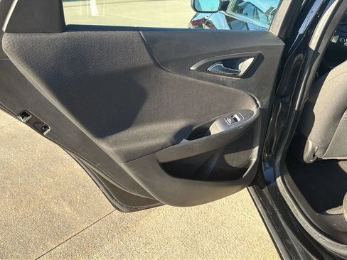 Used 2020 Chevrolet Malibu LT FWD image 45