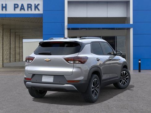 New 2026 Chevrolet TrailBlazer LT w/ Convenience Package FWD image 4