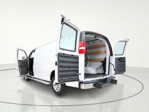 Used 2024 Chevrolet Express 2500 w/ Driver Convenience Package RWD image 16