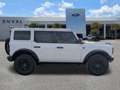 New 2026 Ford Bronco Badlands w/ Sasquatch Package
