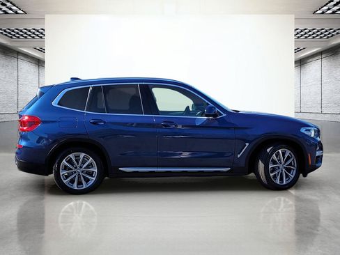 Used 2018 BMW X3 xDrive30i w/ Premium Package AWD/4WD image 6