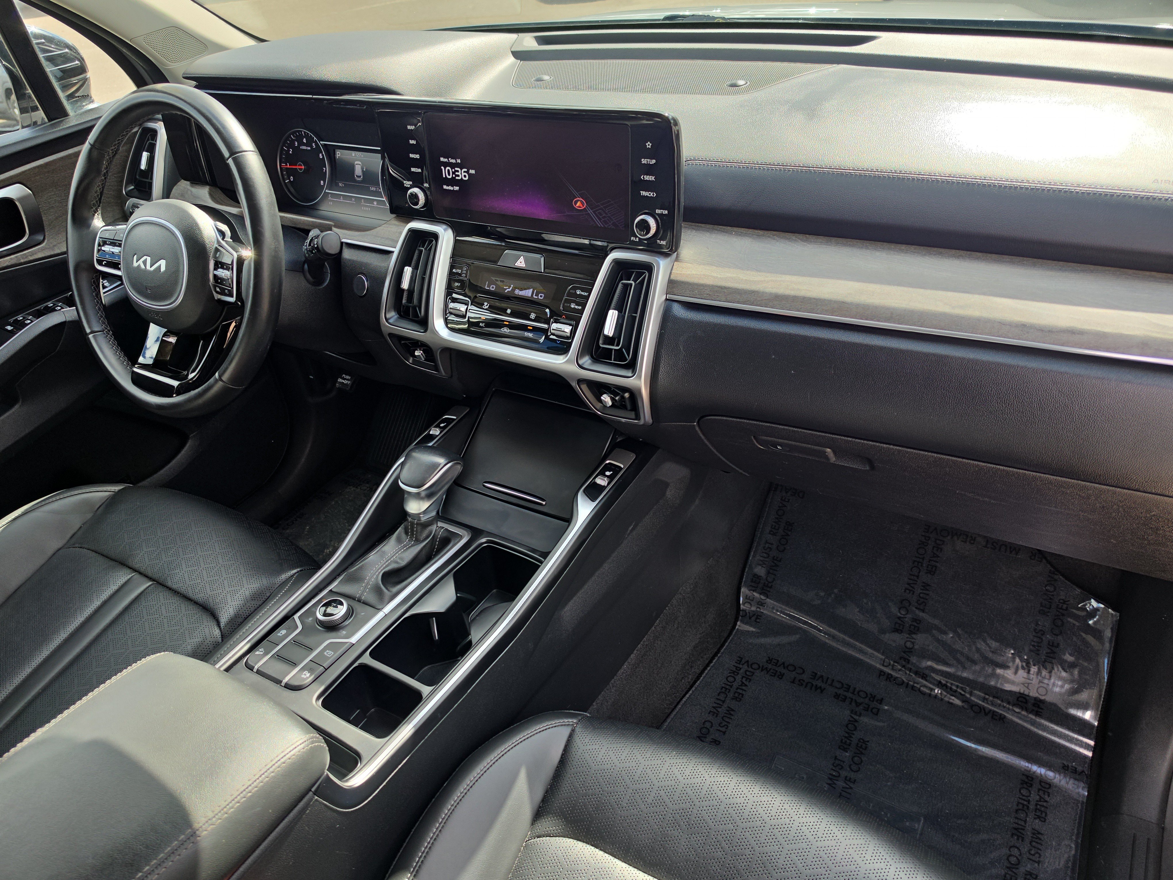 Certified 2023 Kia Sorento S AWD/4WD image 11