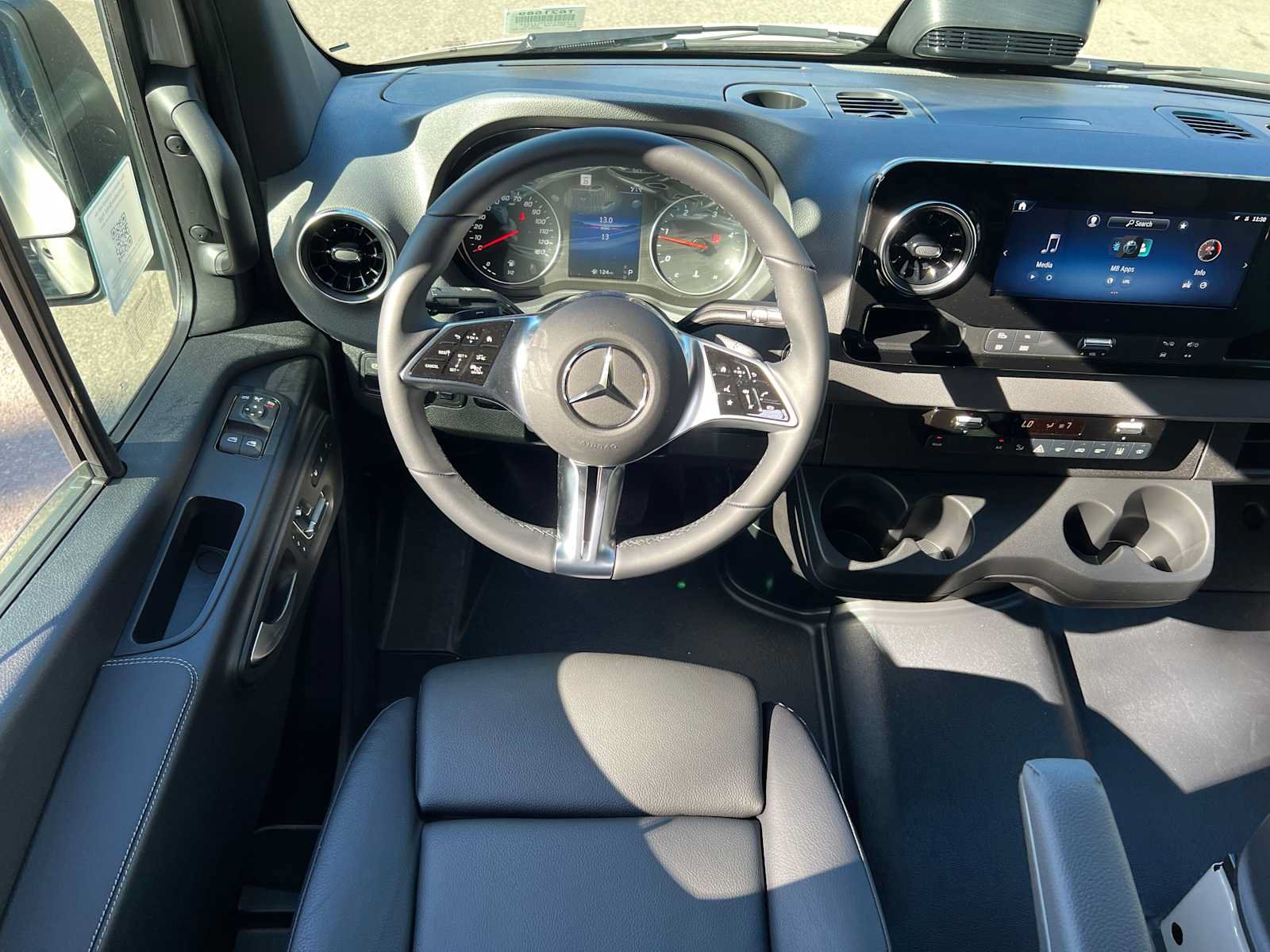 Used 2026 Mercedes-Benz Sprinter 2500 image 43