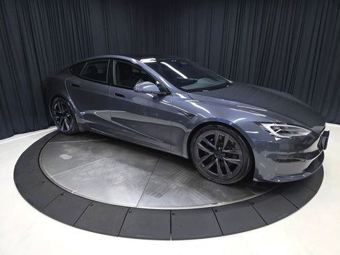Used 2021 Tesla Model S Plaid AWD/4WD image 14