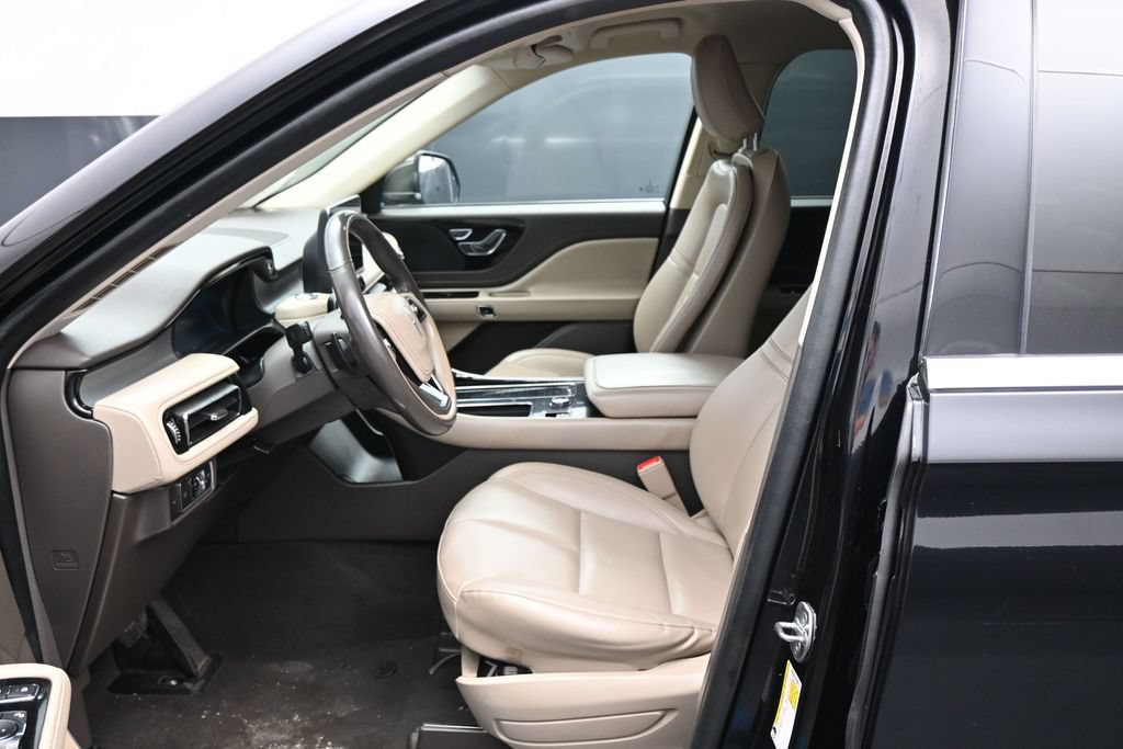 Used 2022 Lincoln Aviator 2WD image 10
