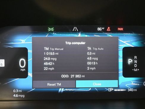 Used 2025 Volvo V60 B5 Cross Country Plus AWD/4WD image 14