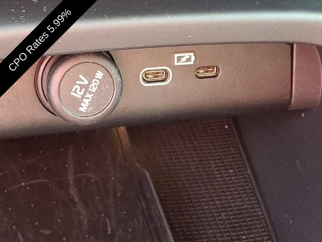 Certified 2023 Volvo C40 P8 Recharge Plus AWD/4WD image 28