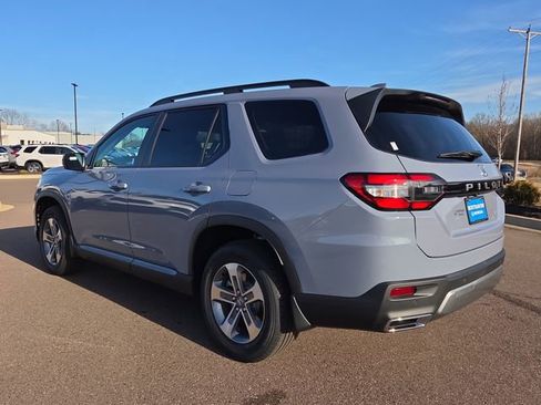 New 2026 Honda Pilot EX-L image 3
