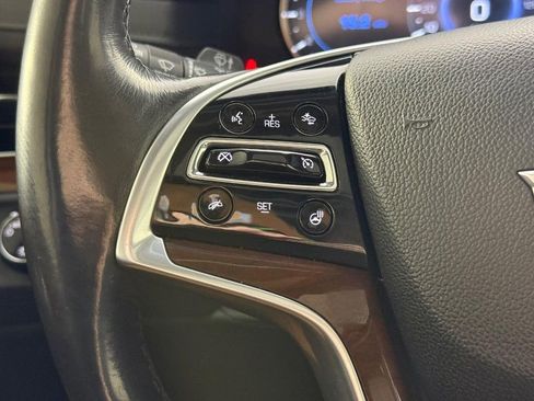 Used 2018 Cadillac Escalade Luxury image 21