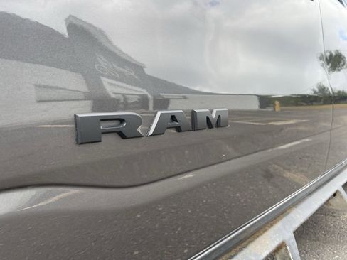 Used 2021 RAM 1500 Big Horn image 22