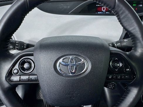 Used 2021 Toyota Prius Prime Limited image 17