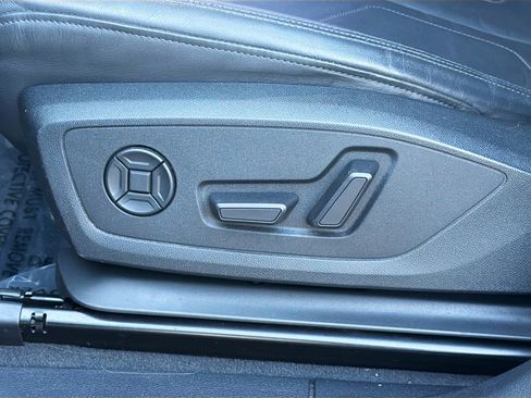 Used 2021 Audi Q3 2.0T Premium w/ Convenience Package image 25