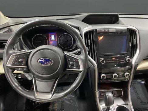 Used 2019 Subaru Ascent Limited image 9