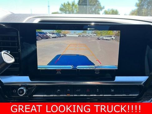 Used 2023 GMC Sierra 1500 Elevation image 24