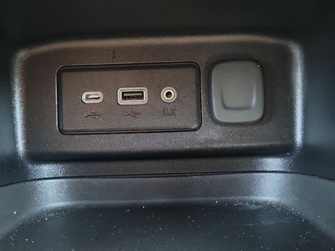 Used 2019 Chevrolet Equinox LT w/ LPO, Floor Liner Package AWD/4WD image 27