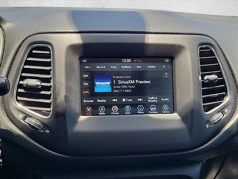 Used 2019 Jeep Compass Latitude w/ Popular Equipment Group FWD image 20