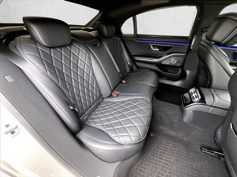 Certified 2024 Mercedes-Benz S 580 4MATIC Sedan image 28