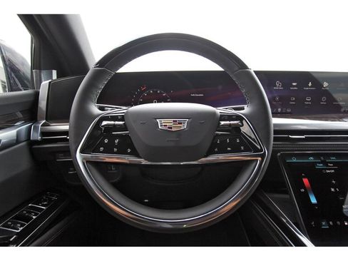 New 2026 Cadillac Escalade ESV 2WD image 14