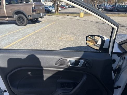 Used 2016 Ford Fiesta ST image 21