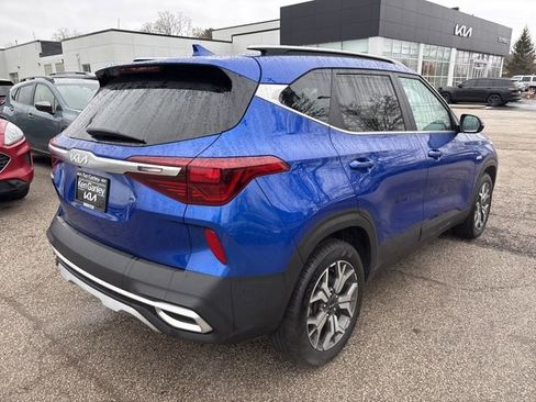 Certified 2023 Kia Seltos EX image 5