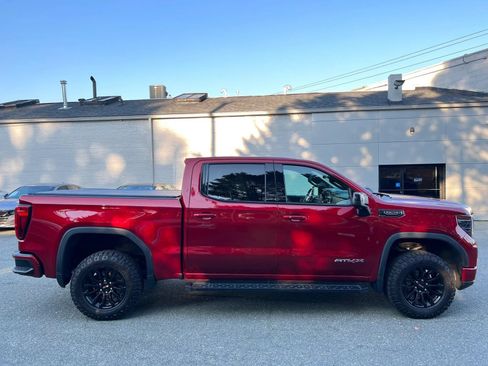 Used 2022 GMC Sierra 1500 AT4X AWD/4WD image 4