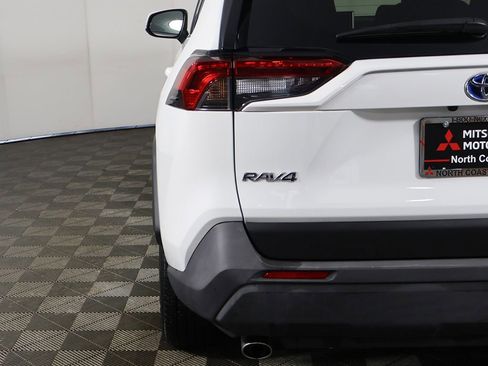 Used 2024 Toyota RAV4 XLE AWD/4WD image 13