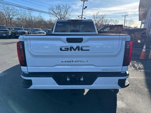 New 2026 GMC Sierra 3500 Denali Ultimate image 5