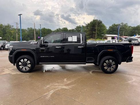 Used 2025 GMC Sierra 2500 Denali w/ Denali Reserve Package AWD/4WD image 4