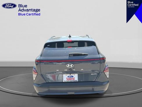 Used 2024 Hyundai Kona SEL FWD image 7