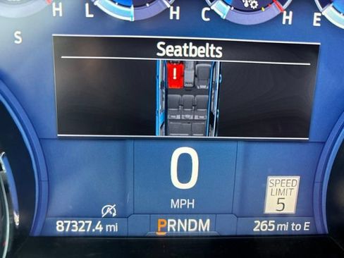 Used 2024 Ford Expedition XLT RWD image 11