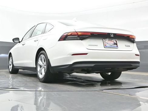 Certified 2024 Honda Accord LX image 24