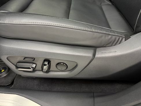 Used 2023 Lexus RX 350 FWD w/ Accessory Package image 28