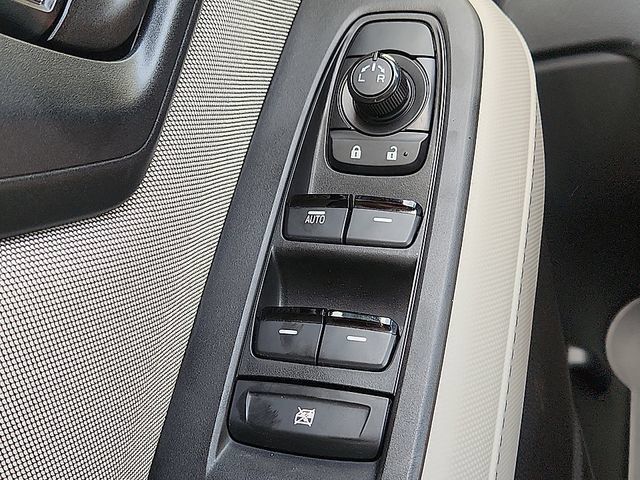 Certified 2026 Subaru Forester AWD/4WD image 18