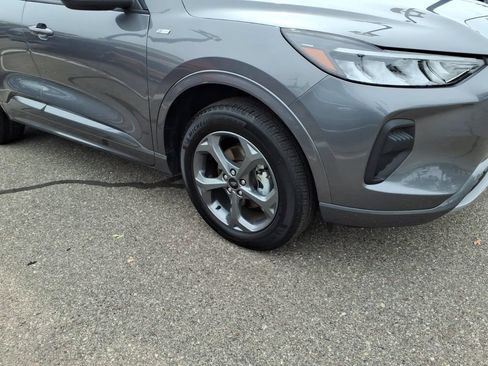 Used 2024 Ford Escape ST-Line w/ Tech Pack #1 AWD/4WD image 5