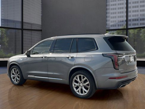 Used 2020 Cadillac XT6 Sport w/ Platinum Package image 14