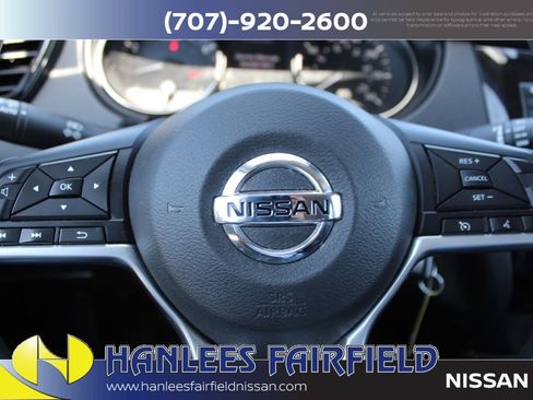 Used 2020 Nissan Rogue S FWD image 23