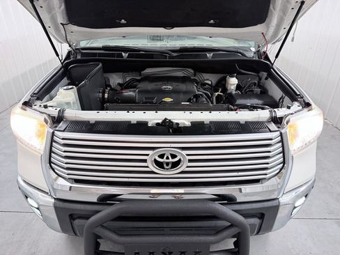 Used 2017 Toyota Tundra Limited w/ Limited Premium Package AWD/4WD image 45