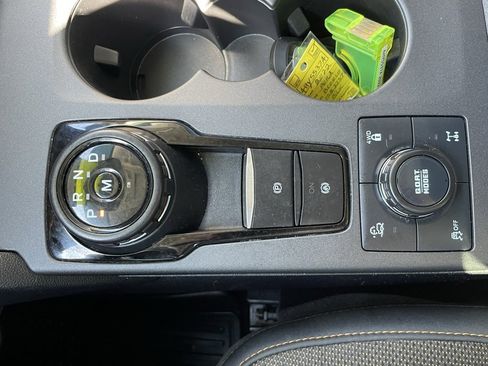 Used 2022 Ford Bronco Sport Badlands image 19