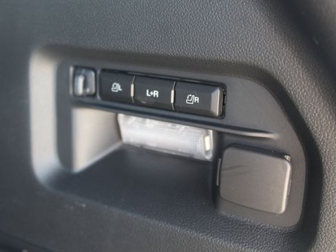 Used 2025 Ford Explorer ST AWD/4WD image 24