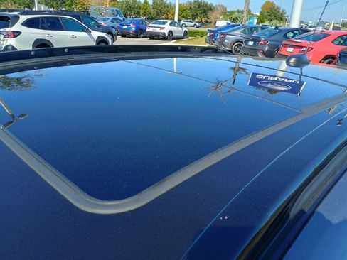 Used 2020 Buick Encore GX Essence w/ Experience Buick Package image 9