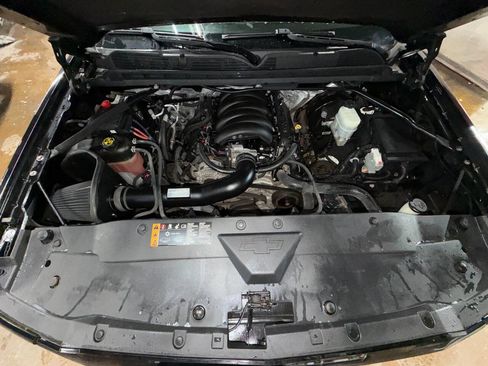 Used 2017 Chevrolet Silverado 1500 LT w/ All Star Edition image 22