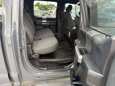 Used 2016 Ford F150 XLT w/ Equipment Group 302A Luxury RWD image 10