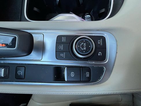 Used 2022 INFINITI QX60 Luxe w/ Vision Package image 29