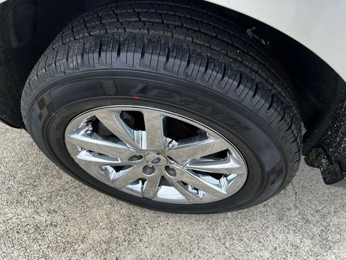 Used 2013 Ford Edge Limited image 11